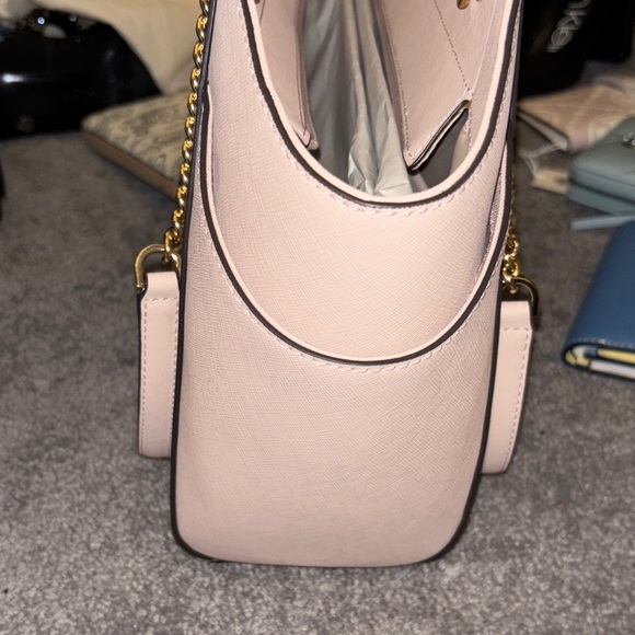Michael Kors Blush Shoulder Bag with Gold Accents - Picture 2 of 8